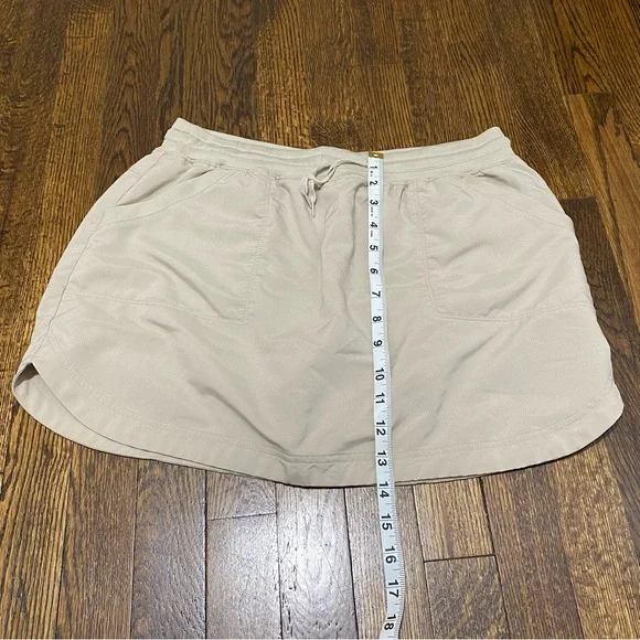 NWOT khaki skort with pockets: Reel Legends - Picture 8 of 8